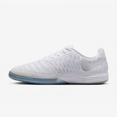 Игровая обувь для зала Nike Lunar Gato II IC