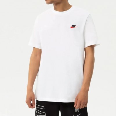 Футболка Nike Sportswear Club+ Tee