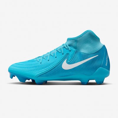 Футбольные бутсы Nike Phantom Luna II Academy FG/MG